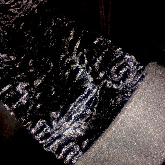 It small for me right now - Picture 1 of 4